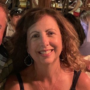 Meet your Posher, Jeri